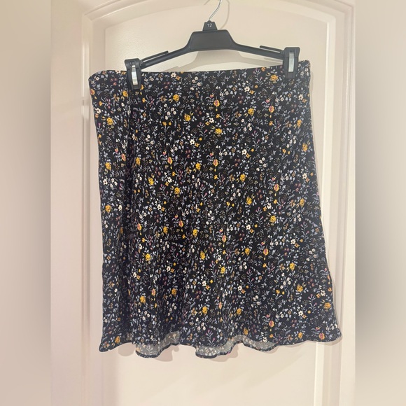 Madewell Mini Slip Skirt in Folkmagic Floral - Picture 7 of 8